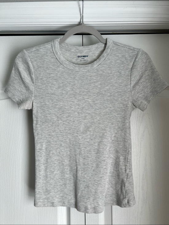 Old Navy Tops - Old Navy Light Heather Gray Ribbed Short Sleeve Snug T-Shirt (S Tall)